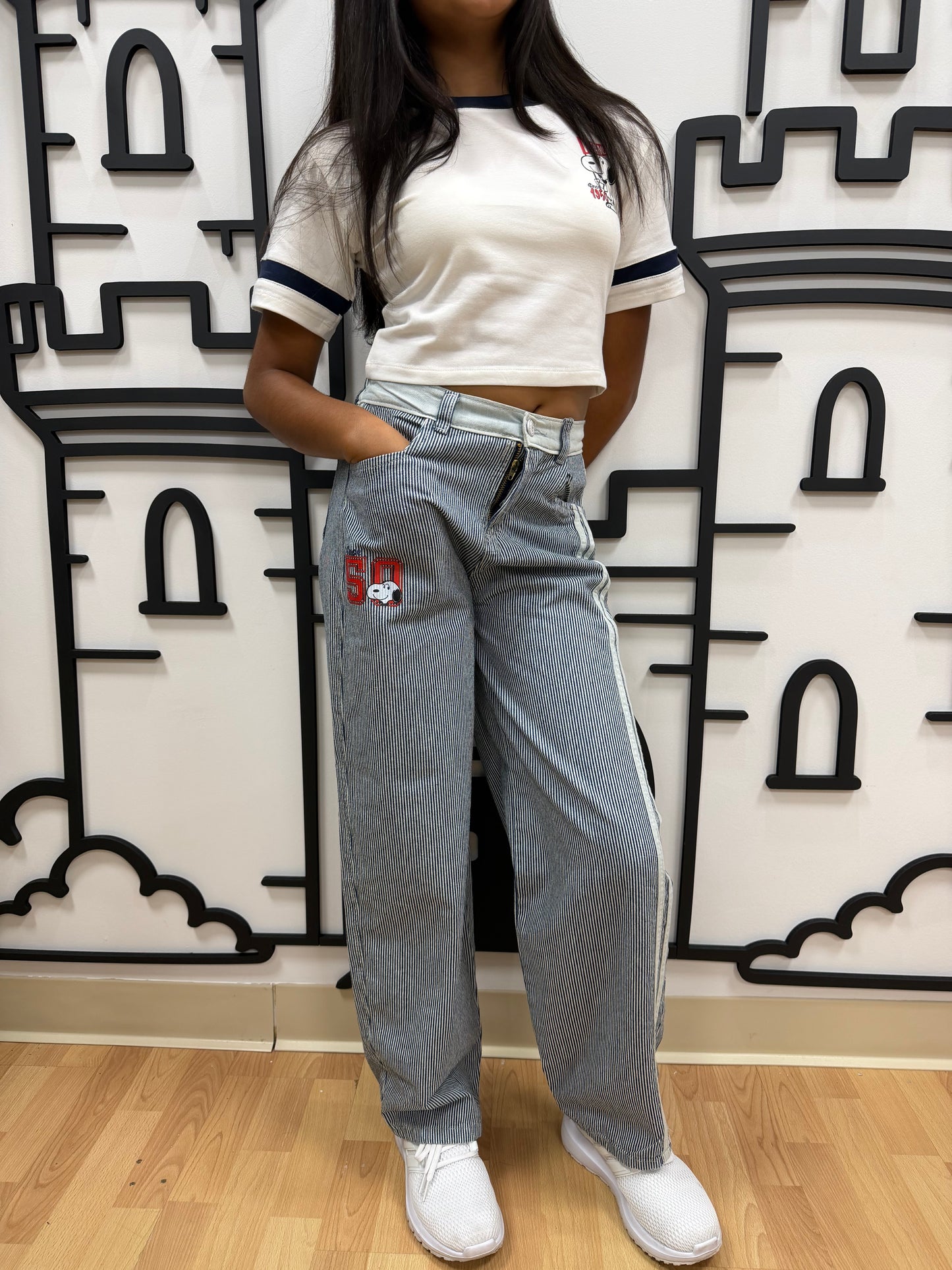 Snoopy Jeans-Kata