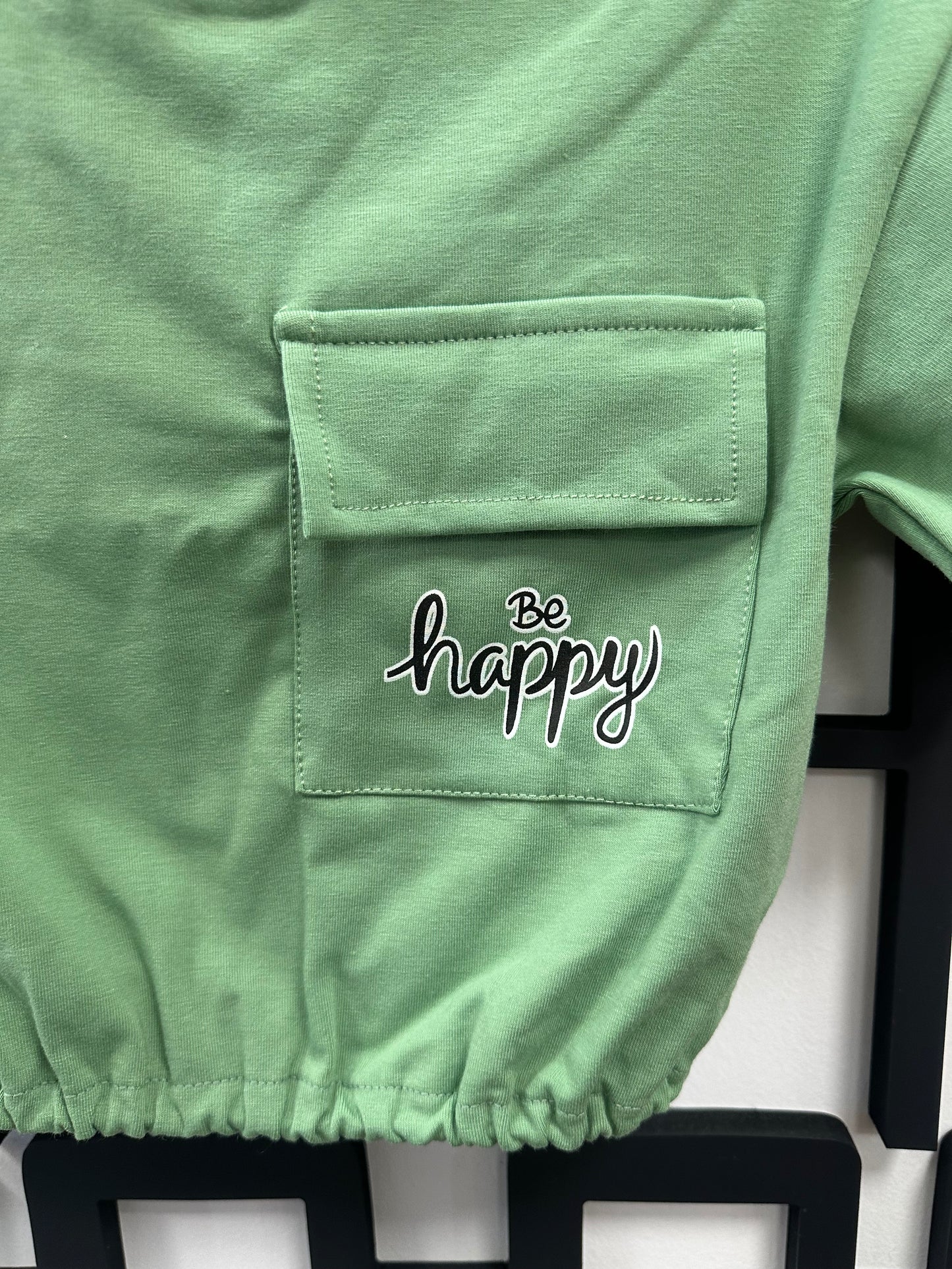 BG-Be Happy Green