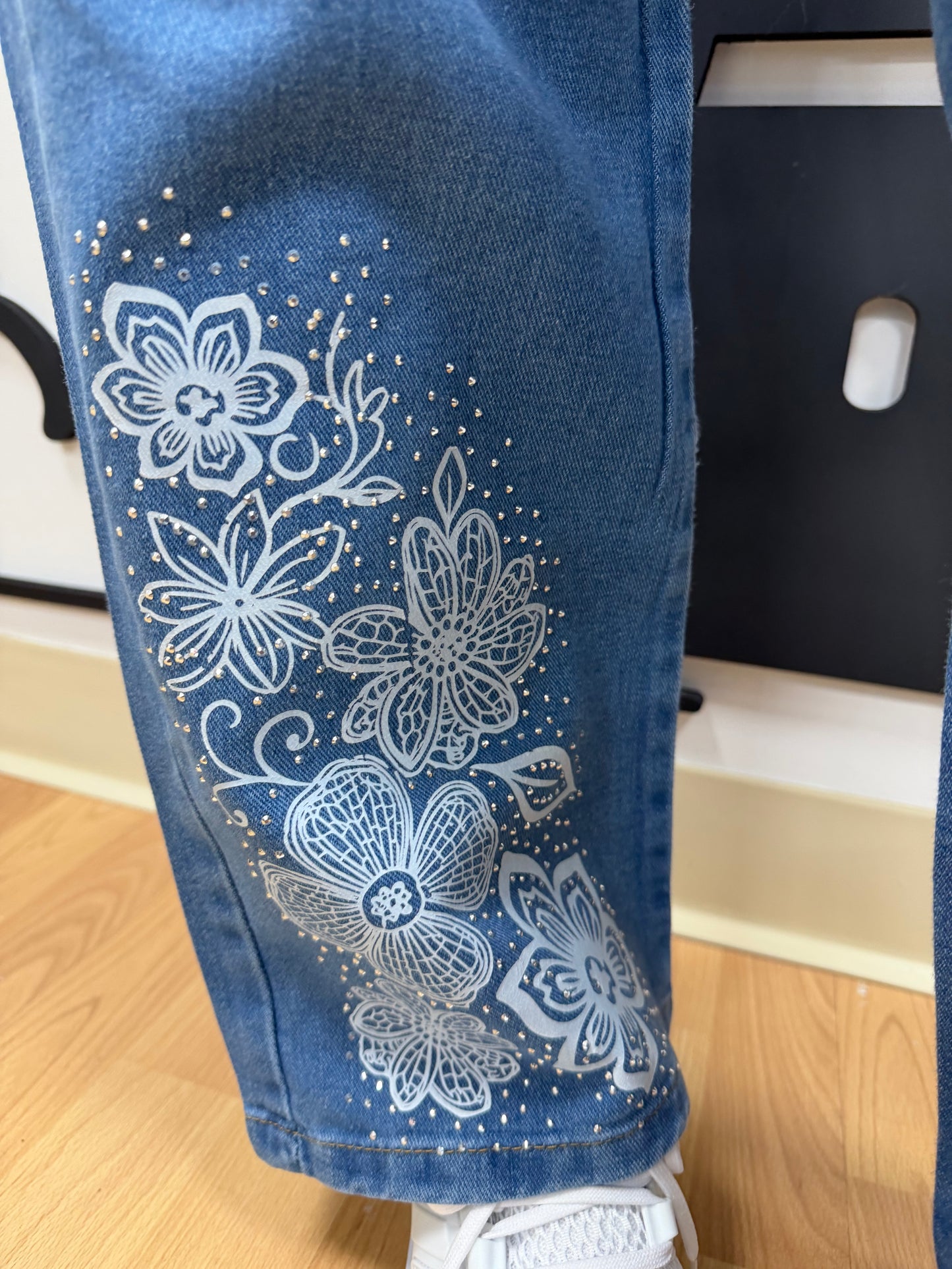 CK-5491 Flores/Brillo Loose