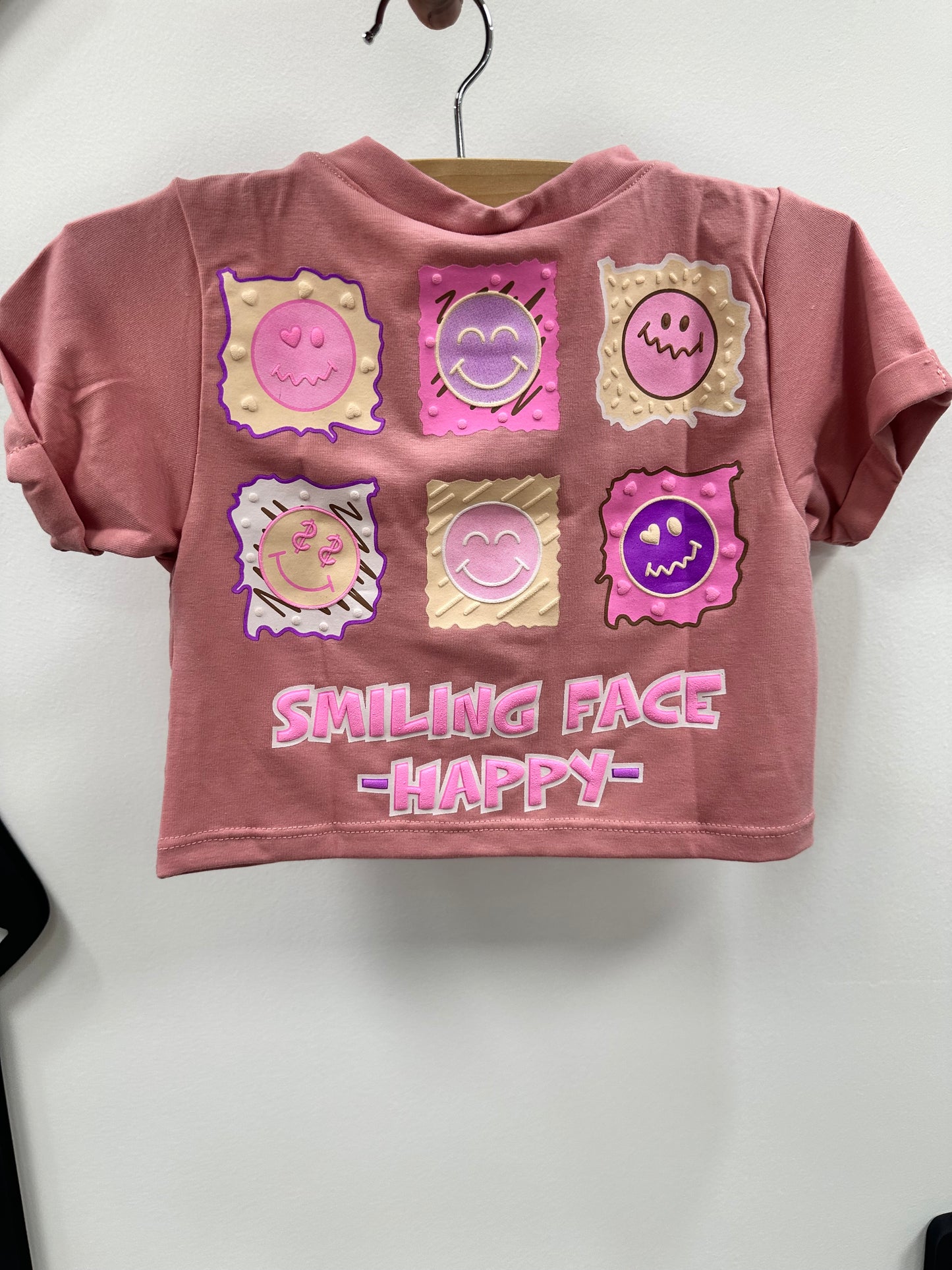 BG-Smiling Face Dark Pink