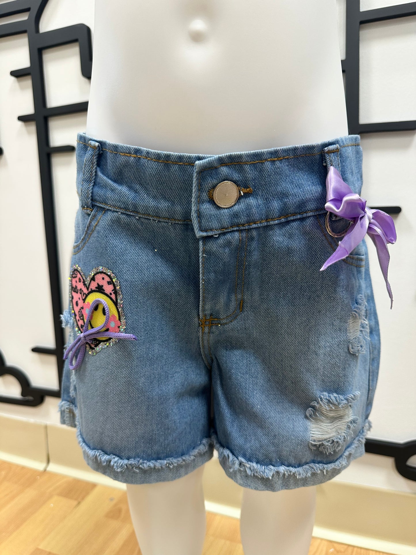 Burb-Heart Emoji Light