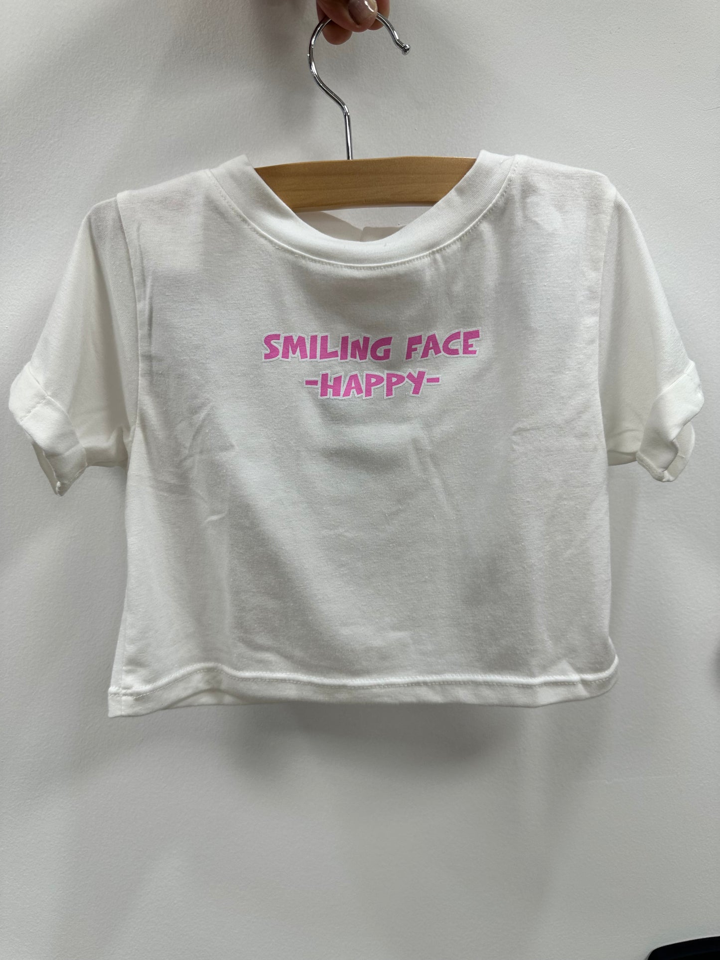 BG-Smiling Face White