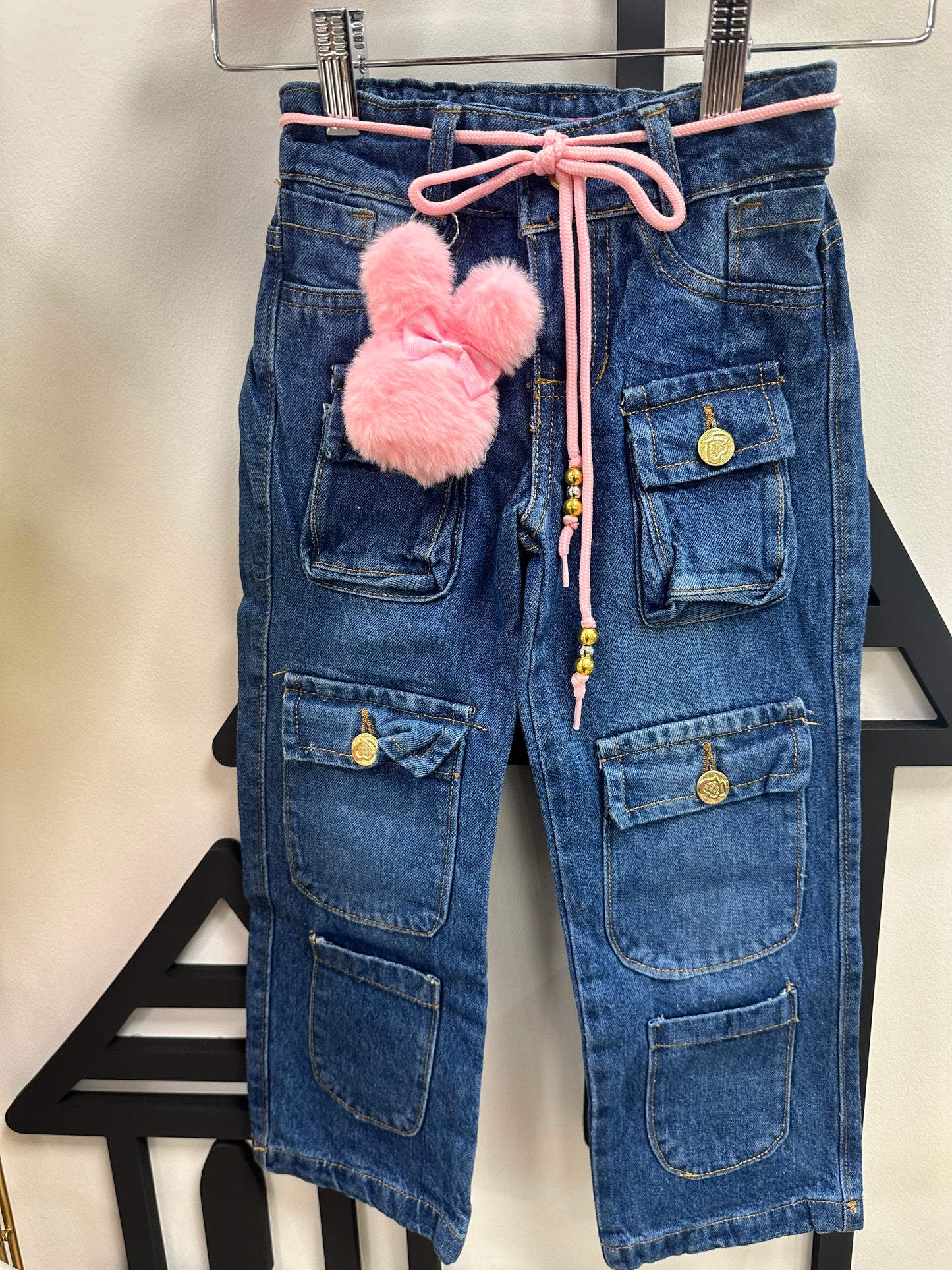 Burb-Cargo Six Darker